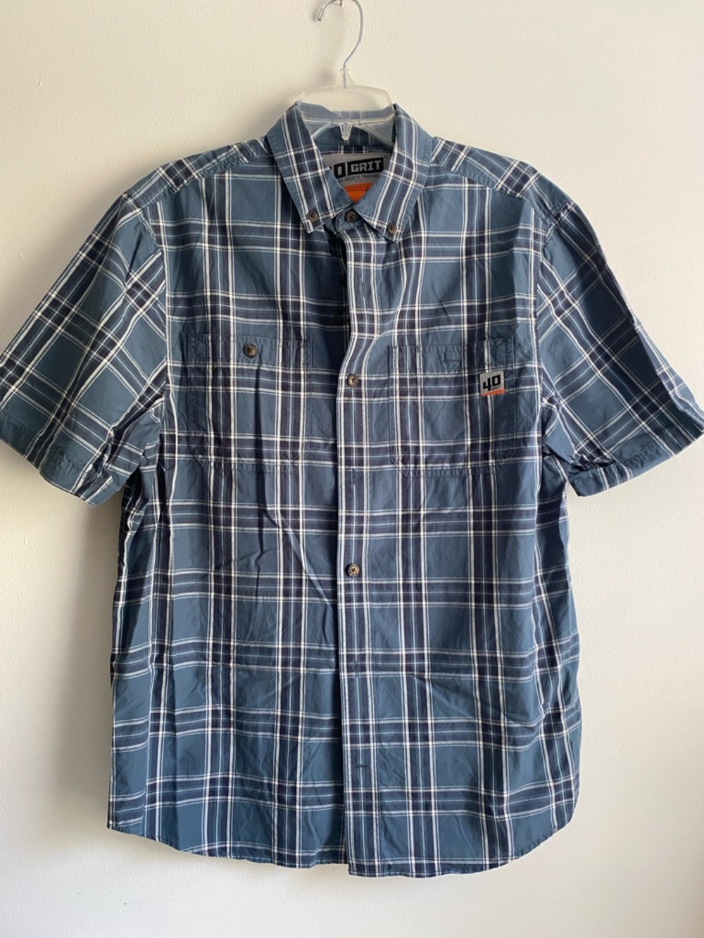 Duluth Trading Co 40 Grit Cotton Short Sleeve Navy Plaid Button-Down Shirt M